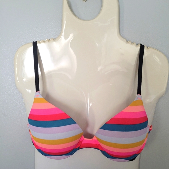 PINK Victoria's Secret Other - VS PINK push up bra 32B